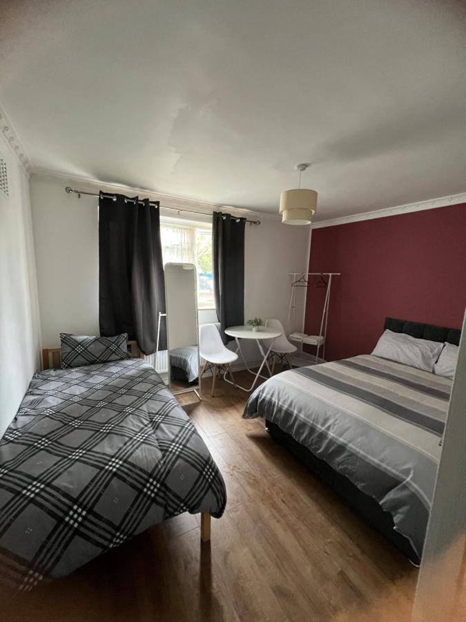 Large Room With Two Bed In Central Λονδίνο Εξωτερικό φωτογραφία