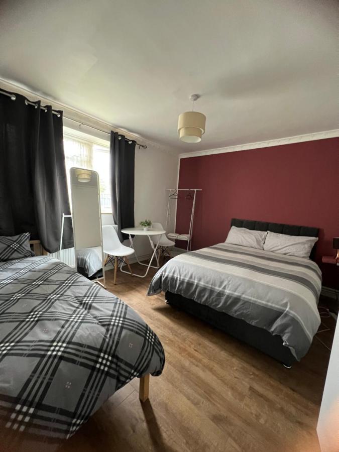 Large Room With Two Bed In Central Λονδίνο Εξωτερικό φωτογραφία