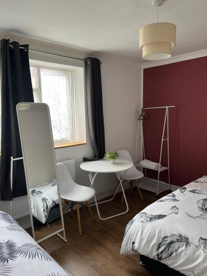Large Room With Two Bed In Central Λονδίνο Εξωτερικό φωτογραφία